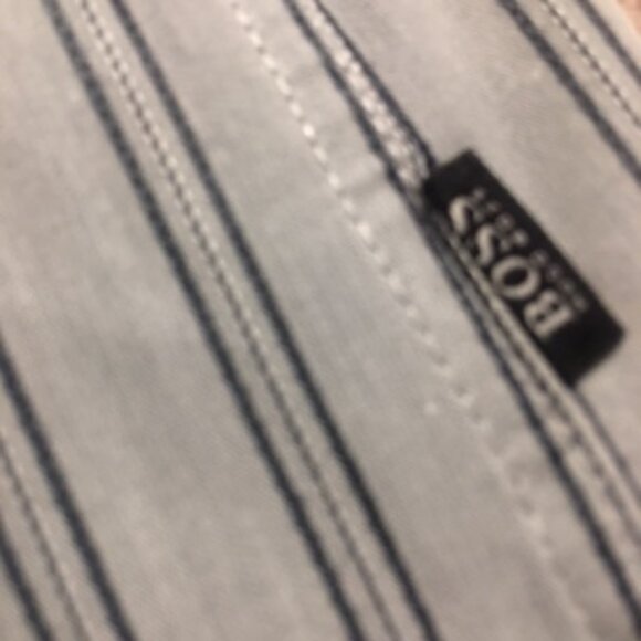 Men's L/S  Hugo Boss Shirt  Size L  Regular Fit - Picture 6 of 12